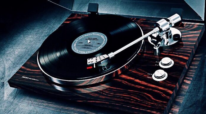 Виниловые проигрыватели: классика в эпоху цифры