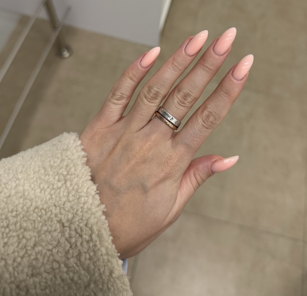 ANNABEL' — Beauty