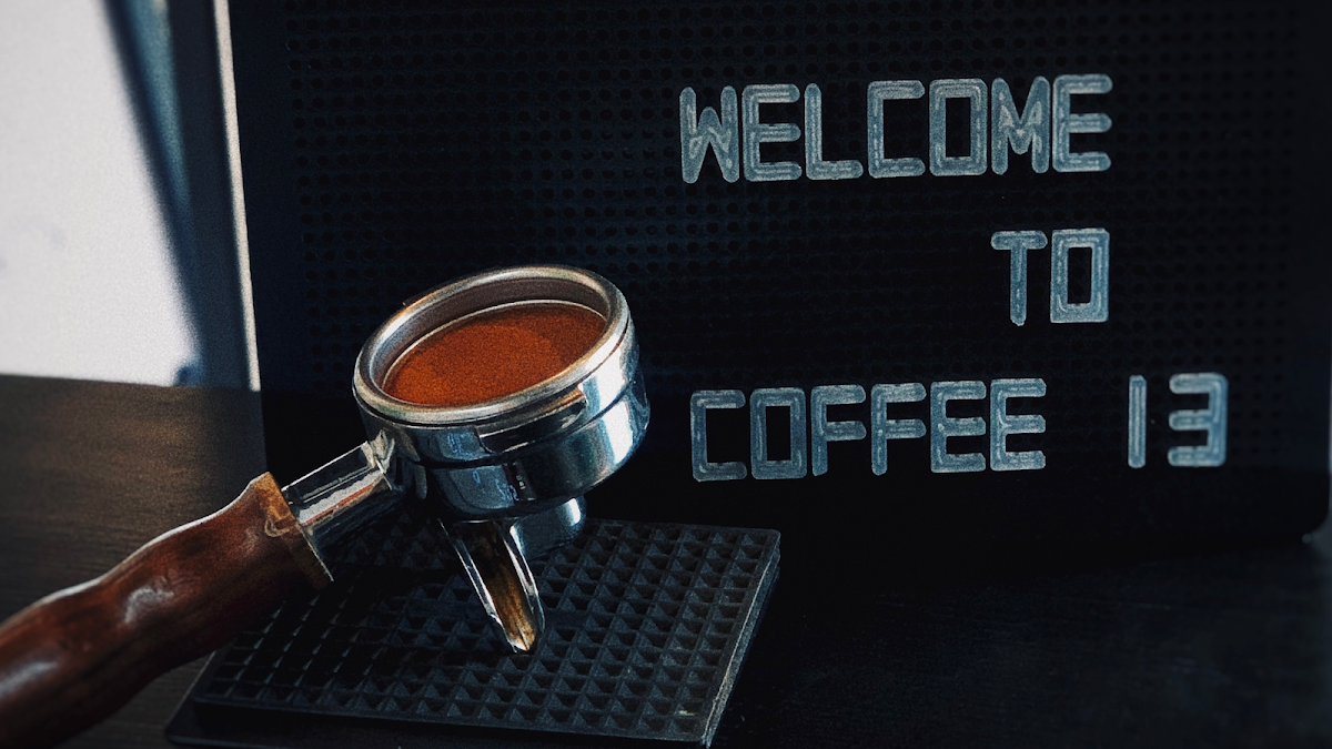Coffee 13 — Cafe